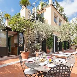 In - Fontana Di Trevi Penthouse Apartment Rome